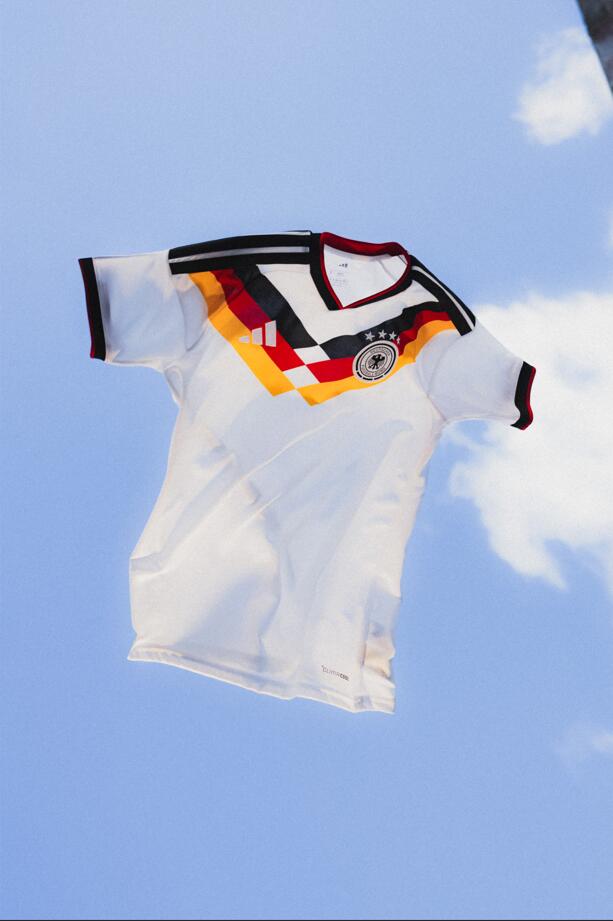 adidas Originals DFB