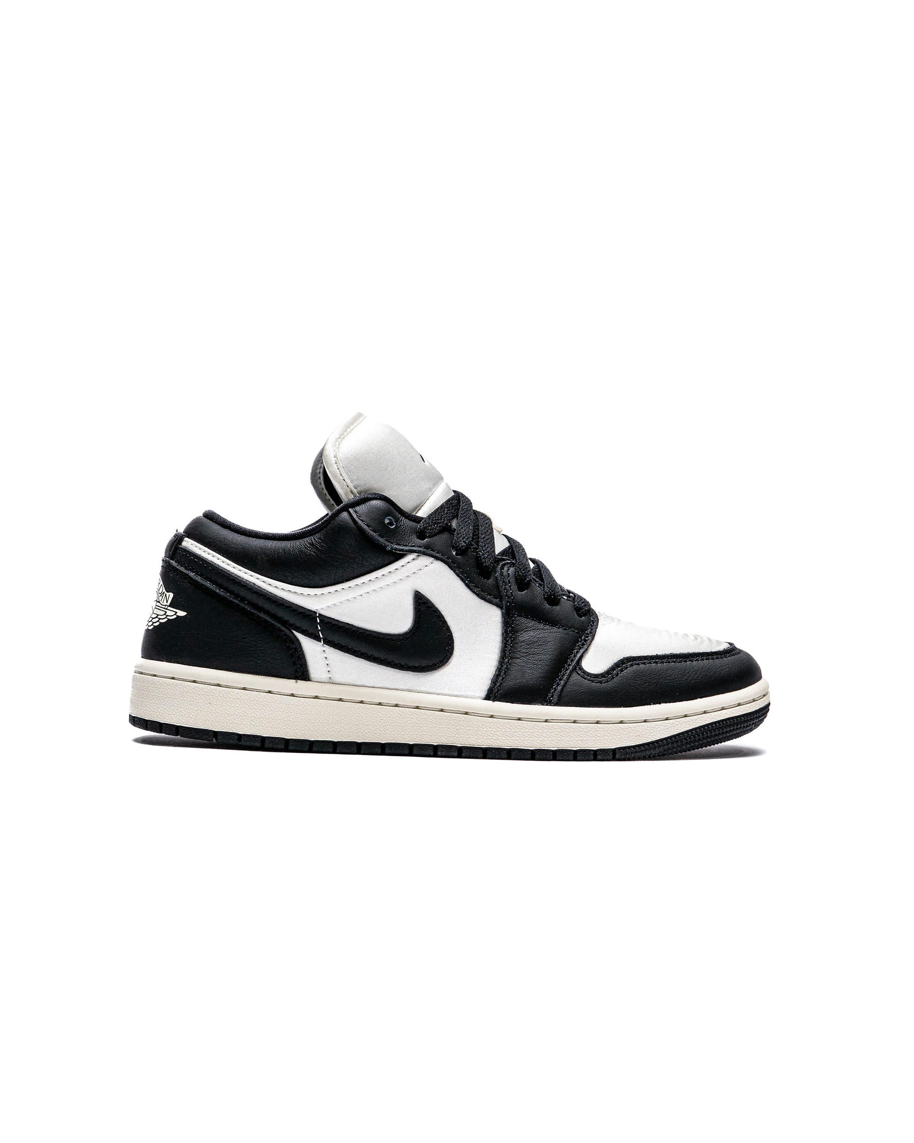 Air Jordan WMNS 1 LOW SE 'Vintage Panda'