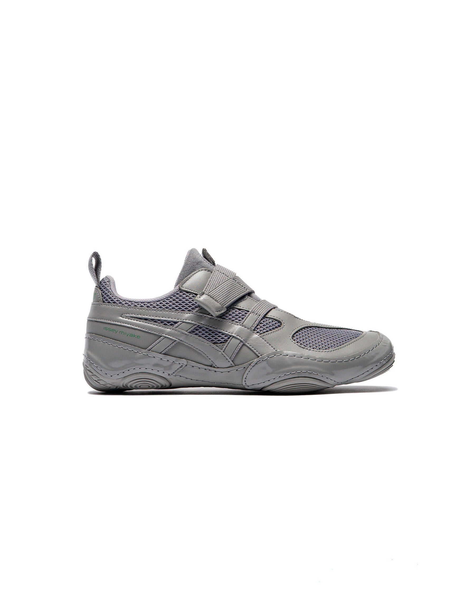 Asics x ISSEY MIYAKE HYPER TAPING
