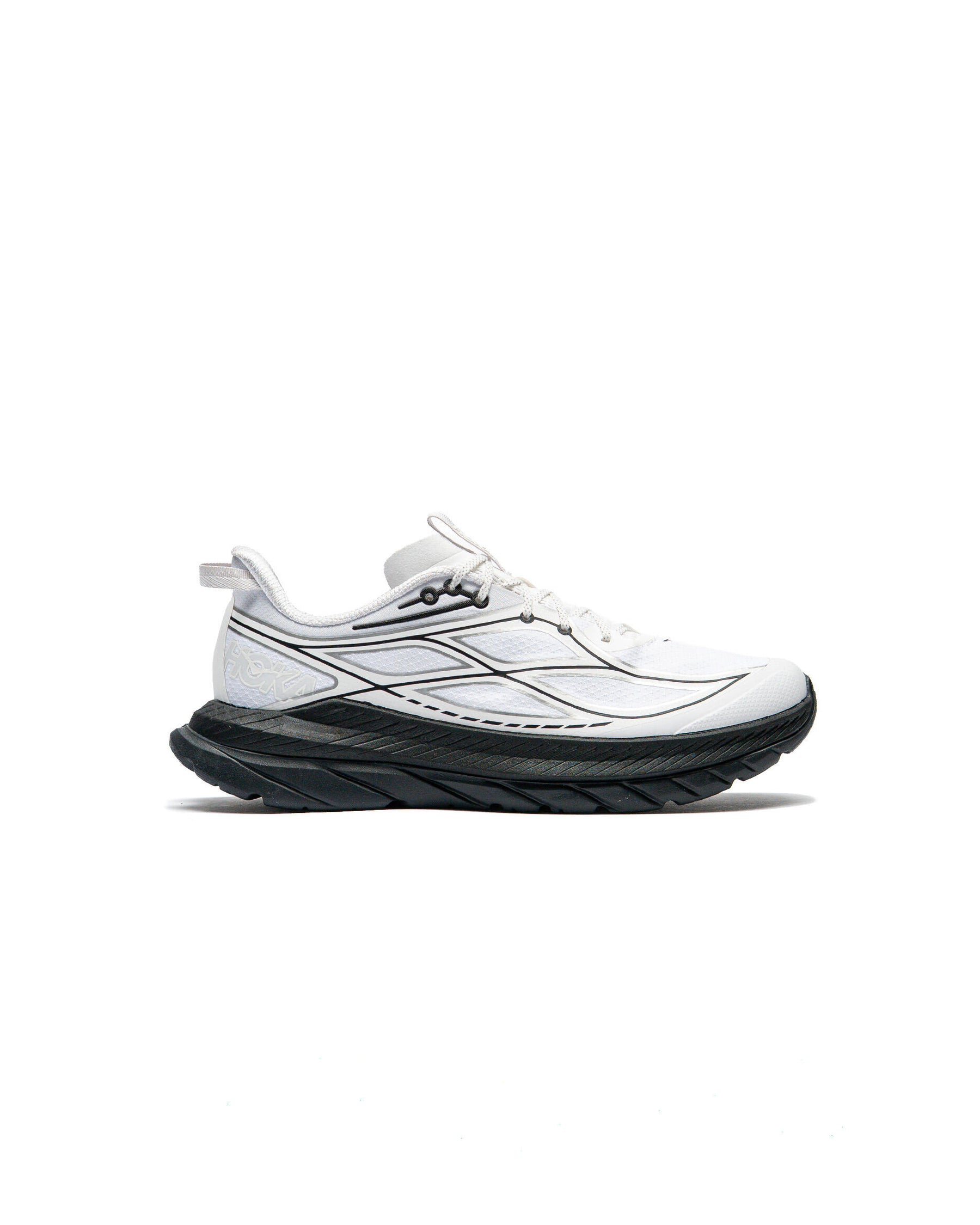 Hoka One One MACH REMASTERED