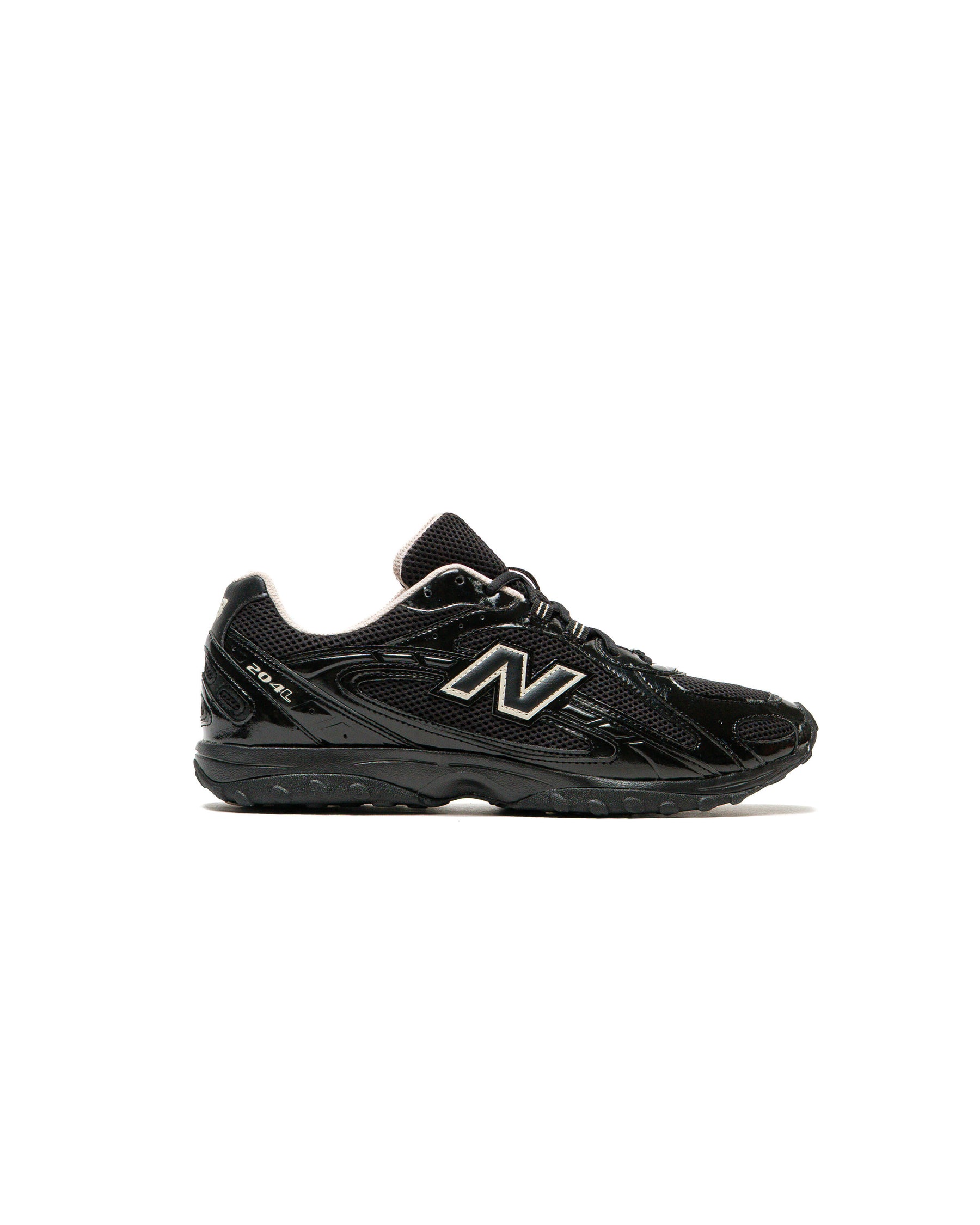 New Balance 204L