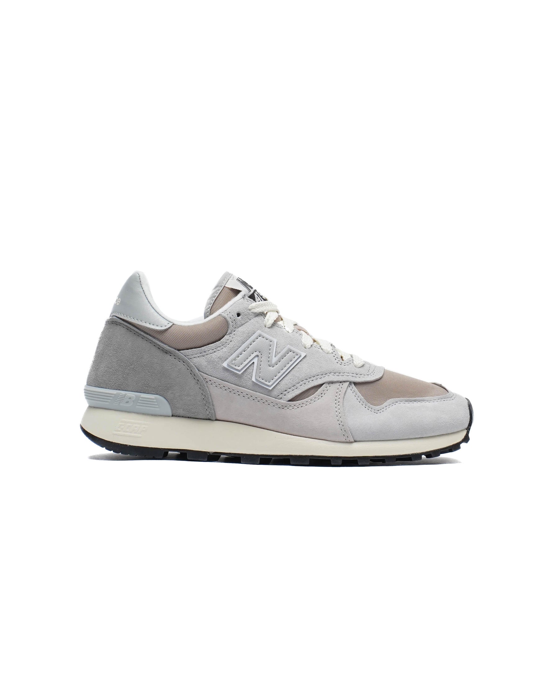 New Balance M 475 VTI