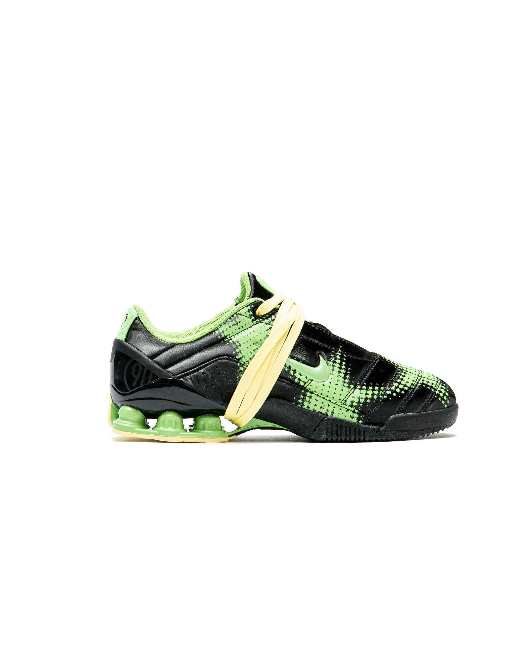 Nike WMNS Total 90 Shox Magia