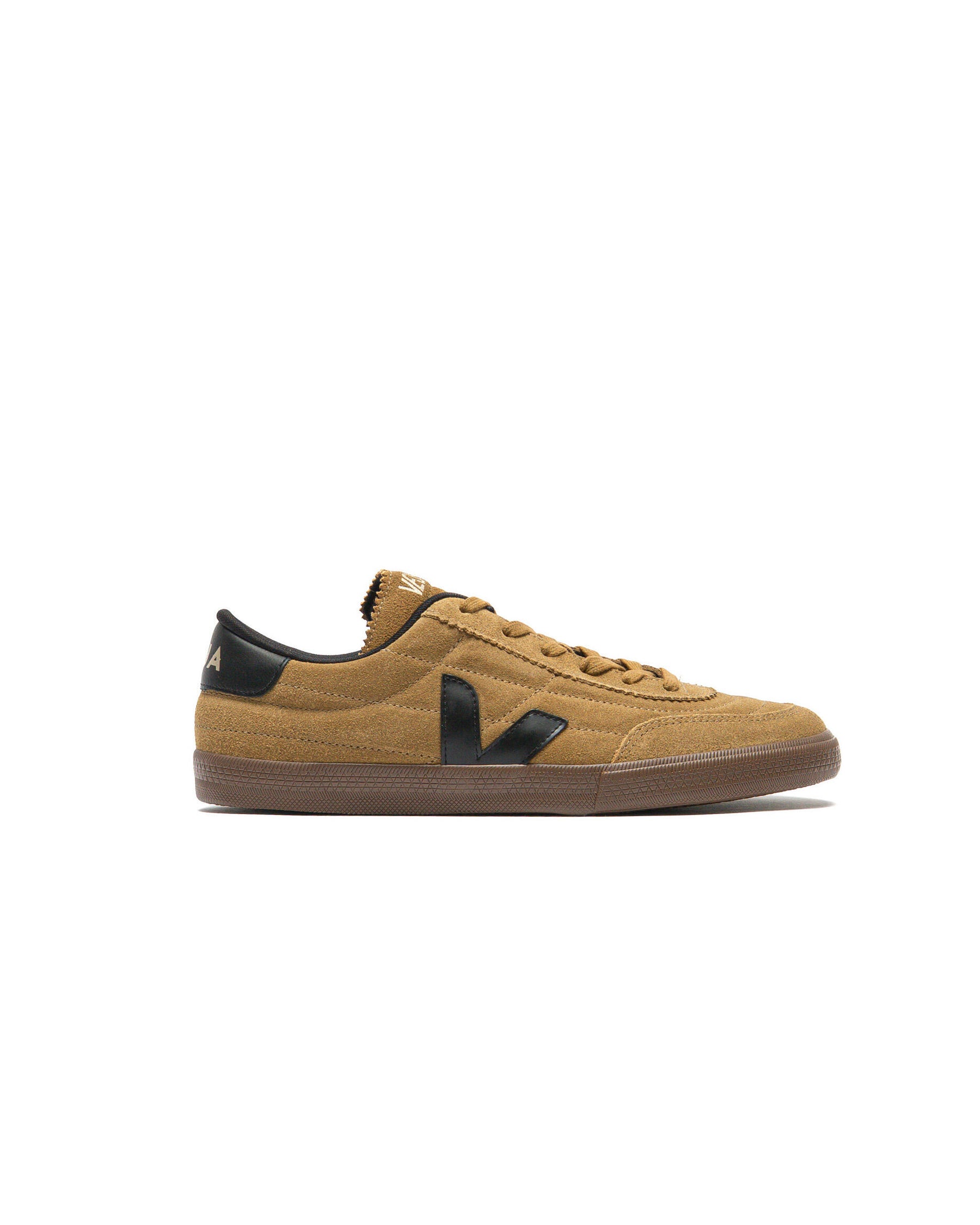 Veja PANENKA SUEDE