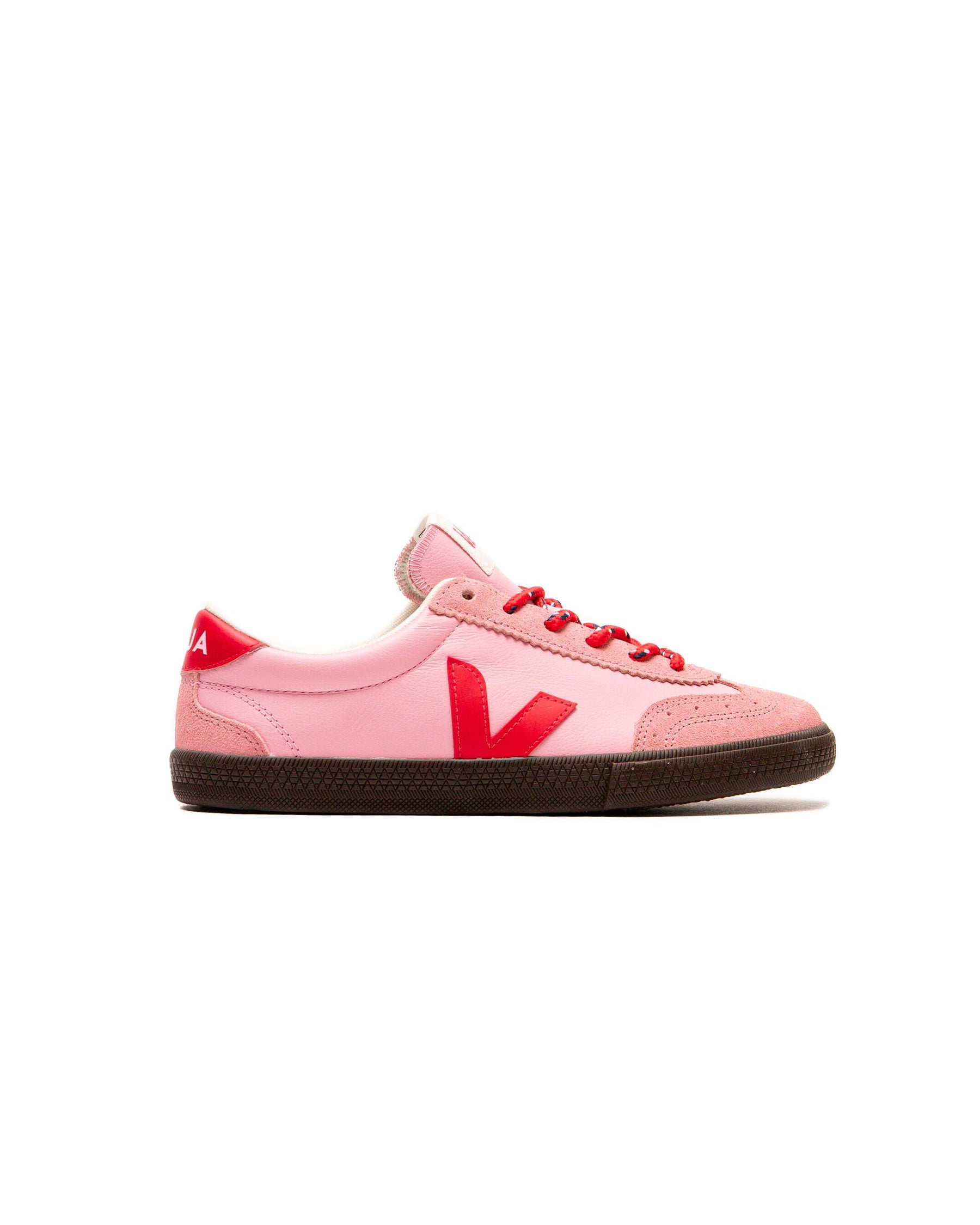 Veja WMNS Volley O.T.