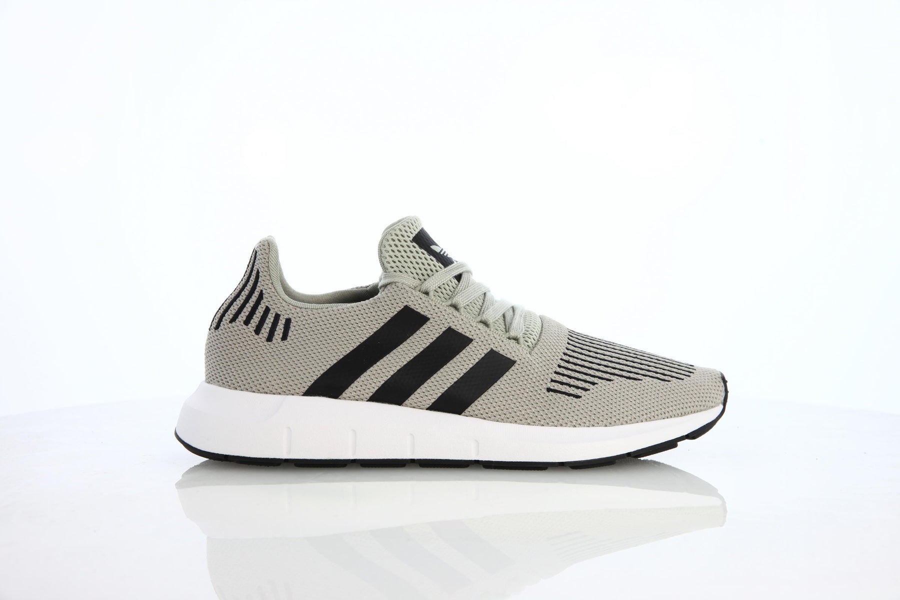 adidas Originals Swift Run "Sesame"