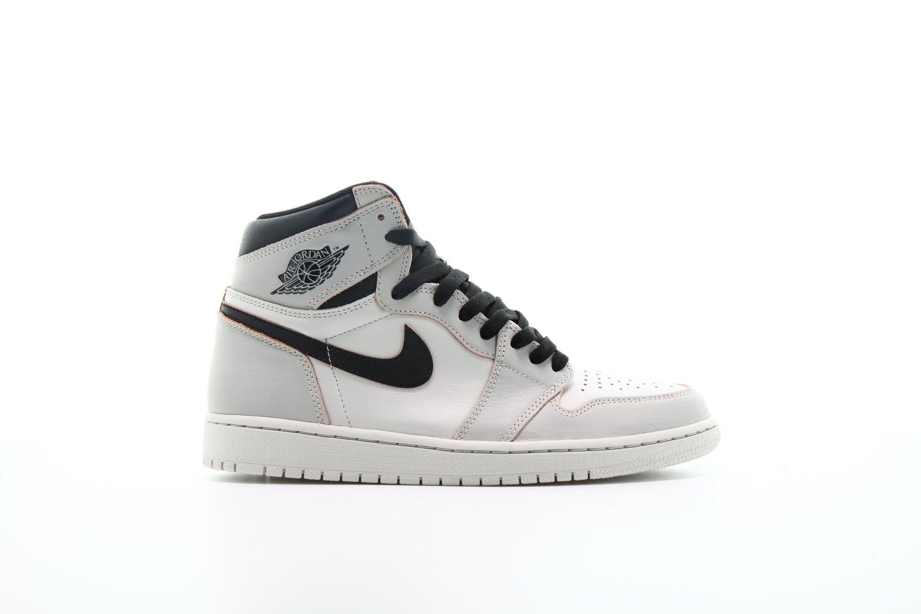 Air Jordan 1 High OG Defiant x SB "NYC to Paris"