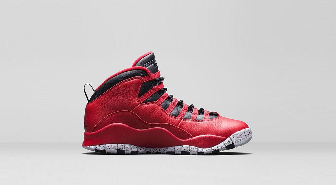 Air Jordan 10 Retro 30th "Bulls over Broadyway"