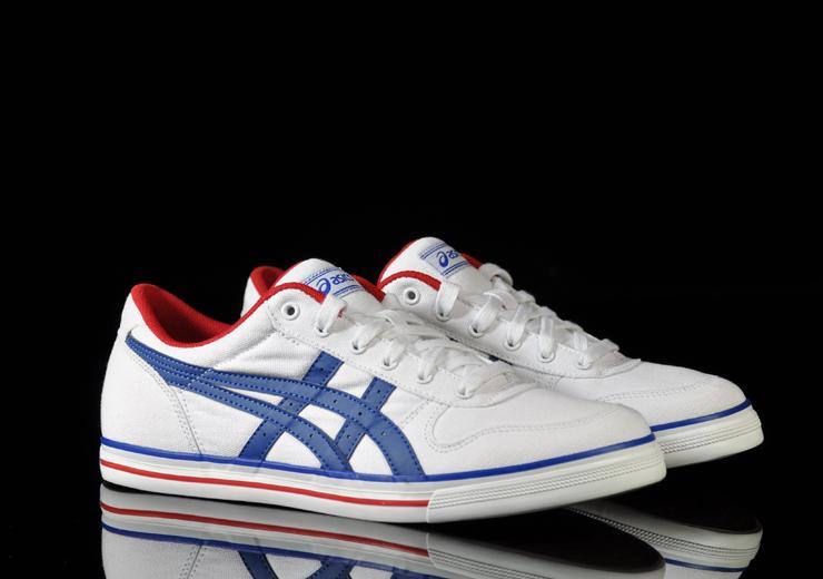 Asics Aaron CV