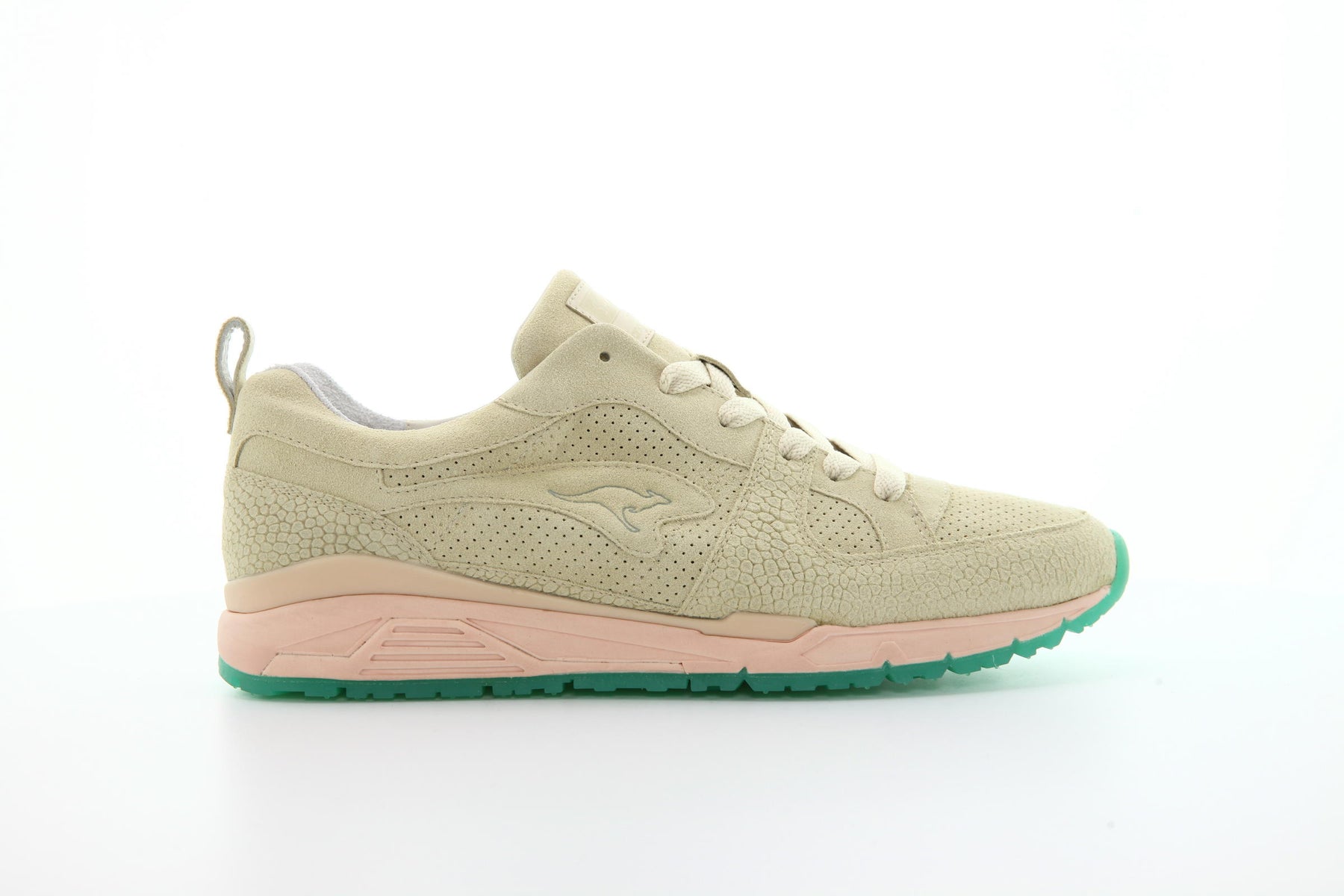 KangaROOS x Sapato x Documenta D14 "Bianco"