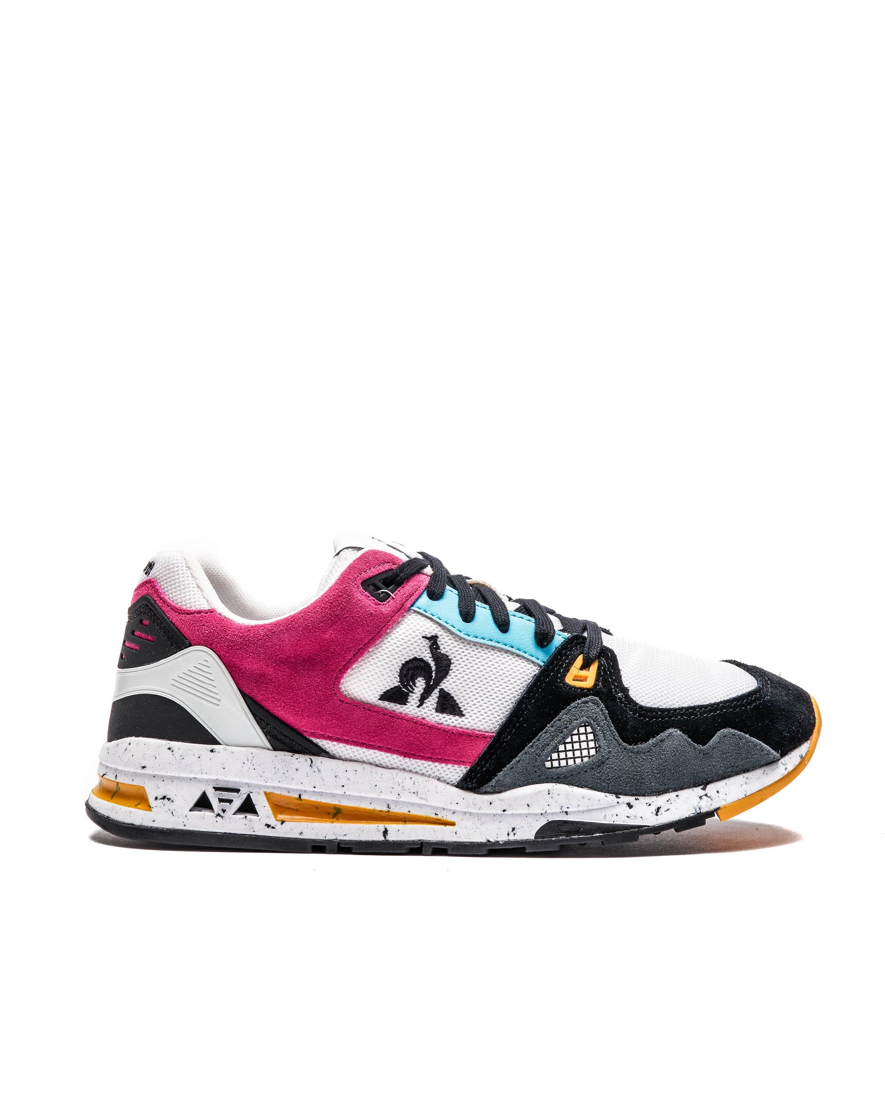 Le Coq Sportif R1000