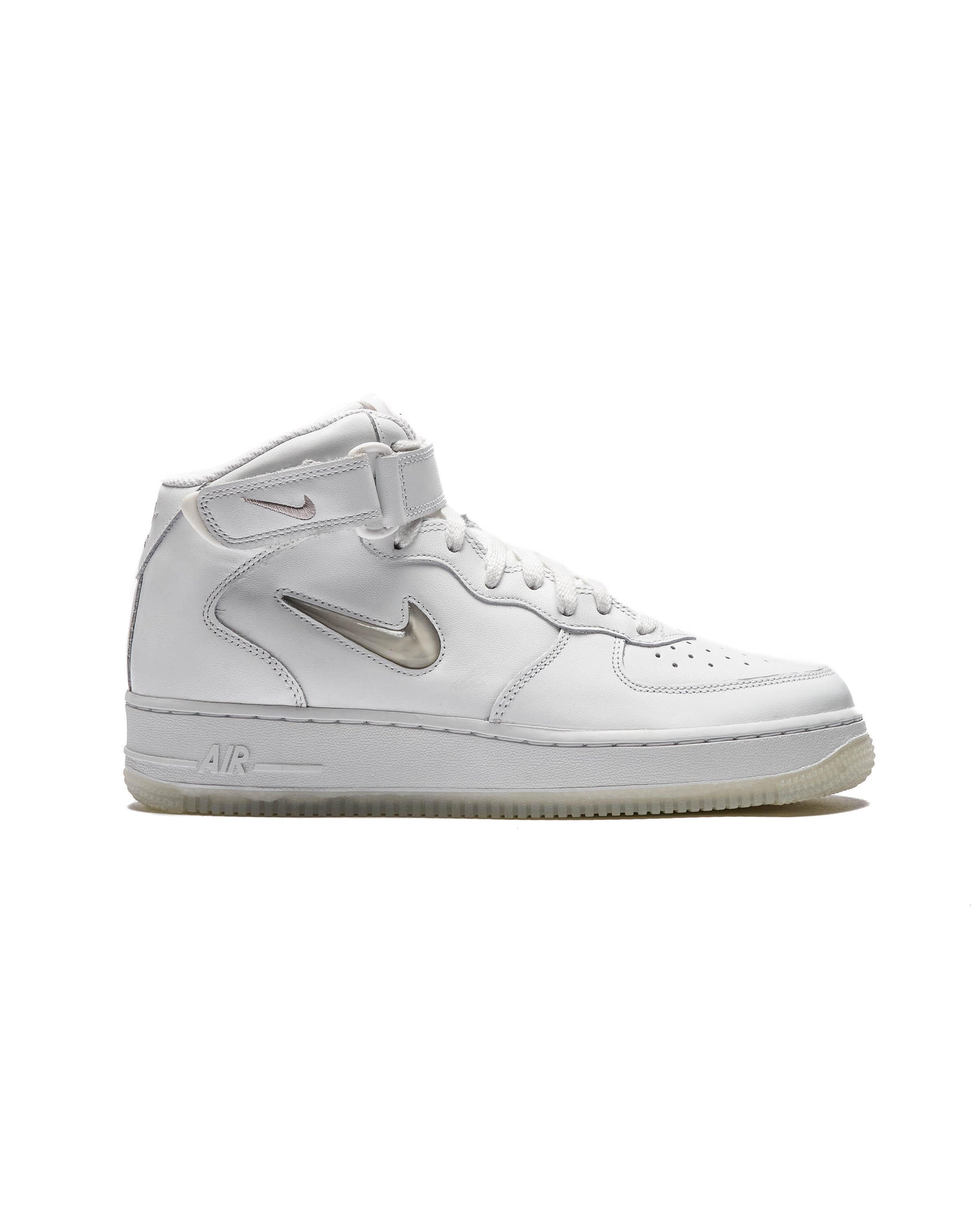 Nike AIR FORCE 1 MID '07
