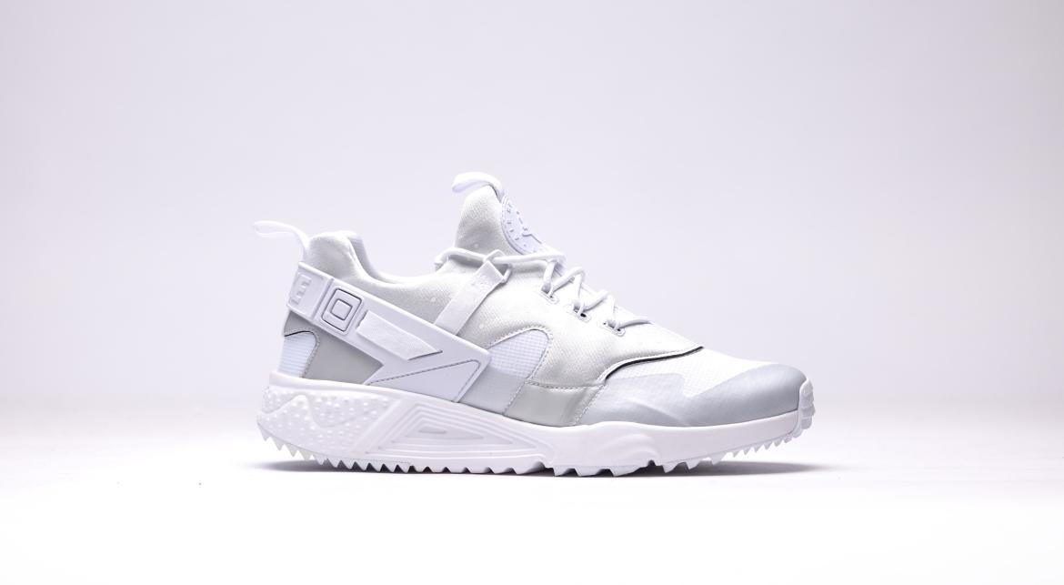 Nike Air Huarache Utility "Triple White"