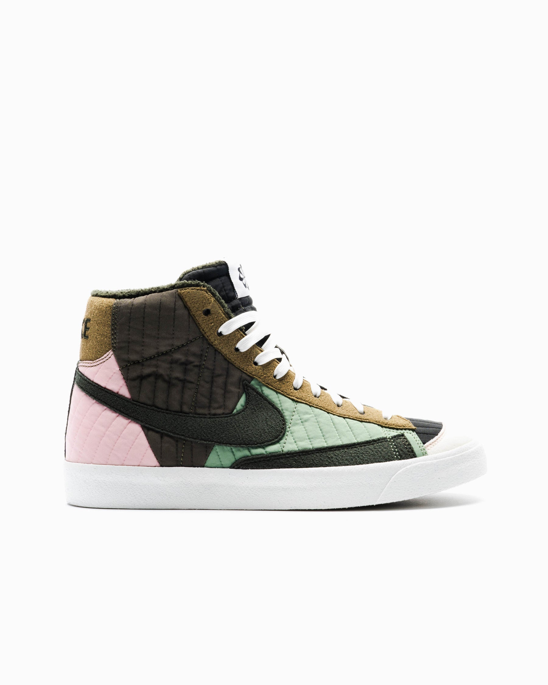 Nike BLAZER MID '77 LX NN
