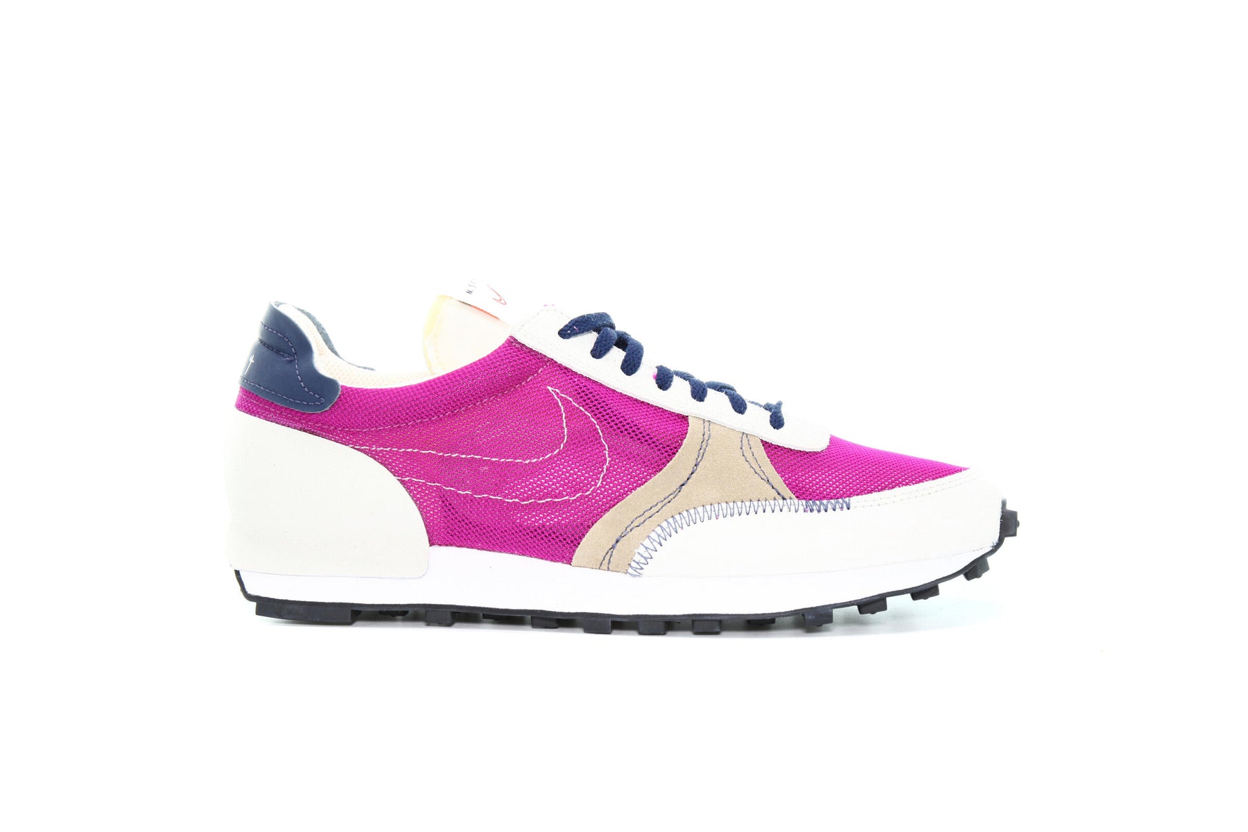 Nike DAYBREAK-TYPE "CACTUS FLOWER"
