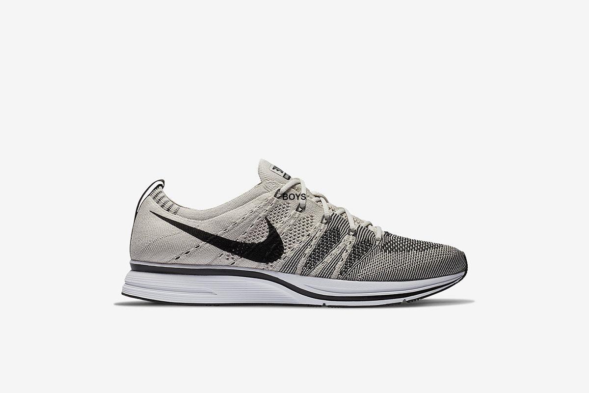 Nike Flyknit Trainer "Pale Grey"