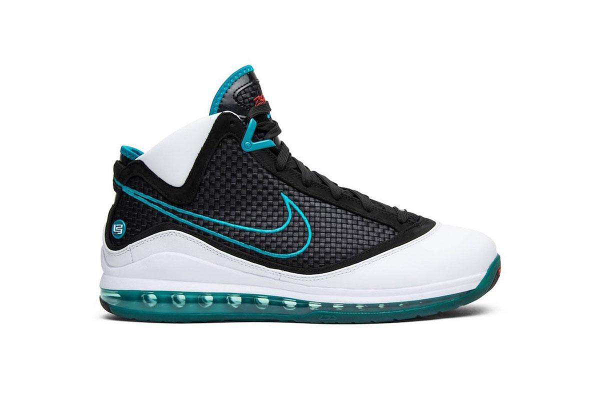 Nike Lebron VII QS "White"