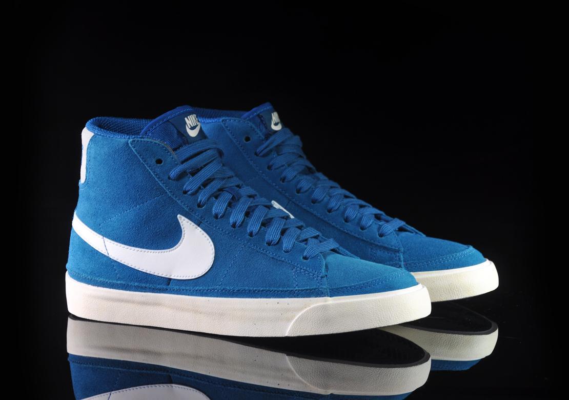 Nike Wmns Blazer Mid Premium