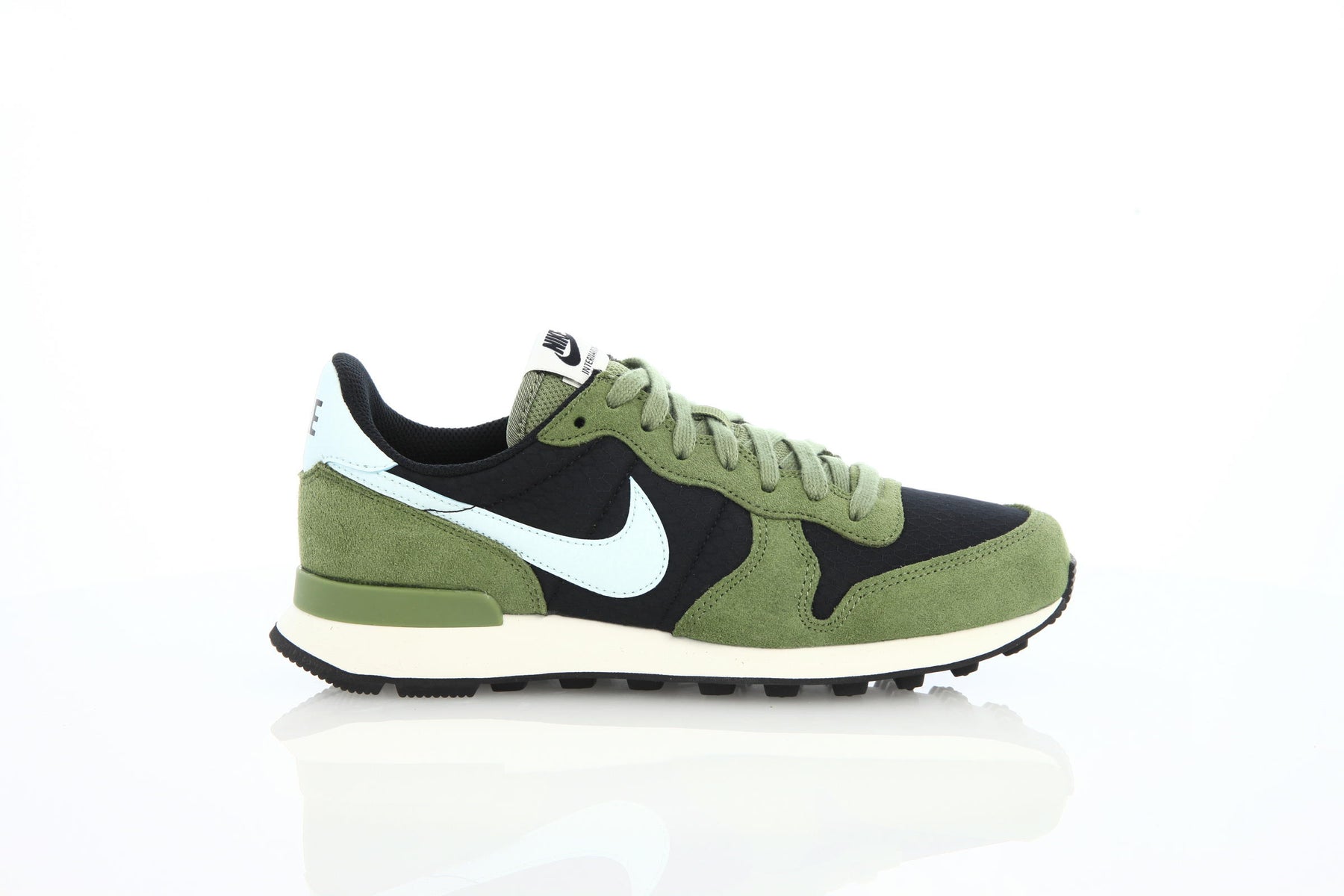 Nike Wmns Internationalist "Glacier Blue"