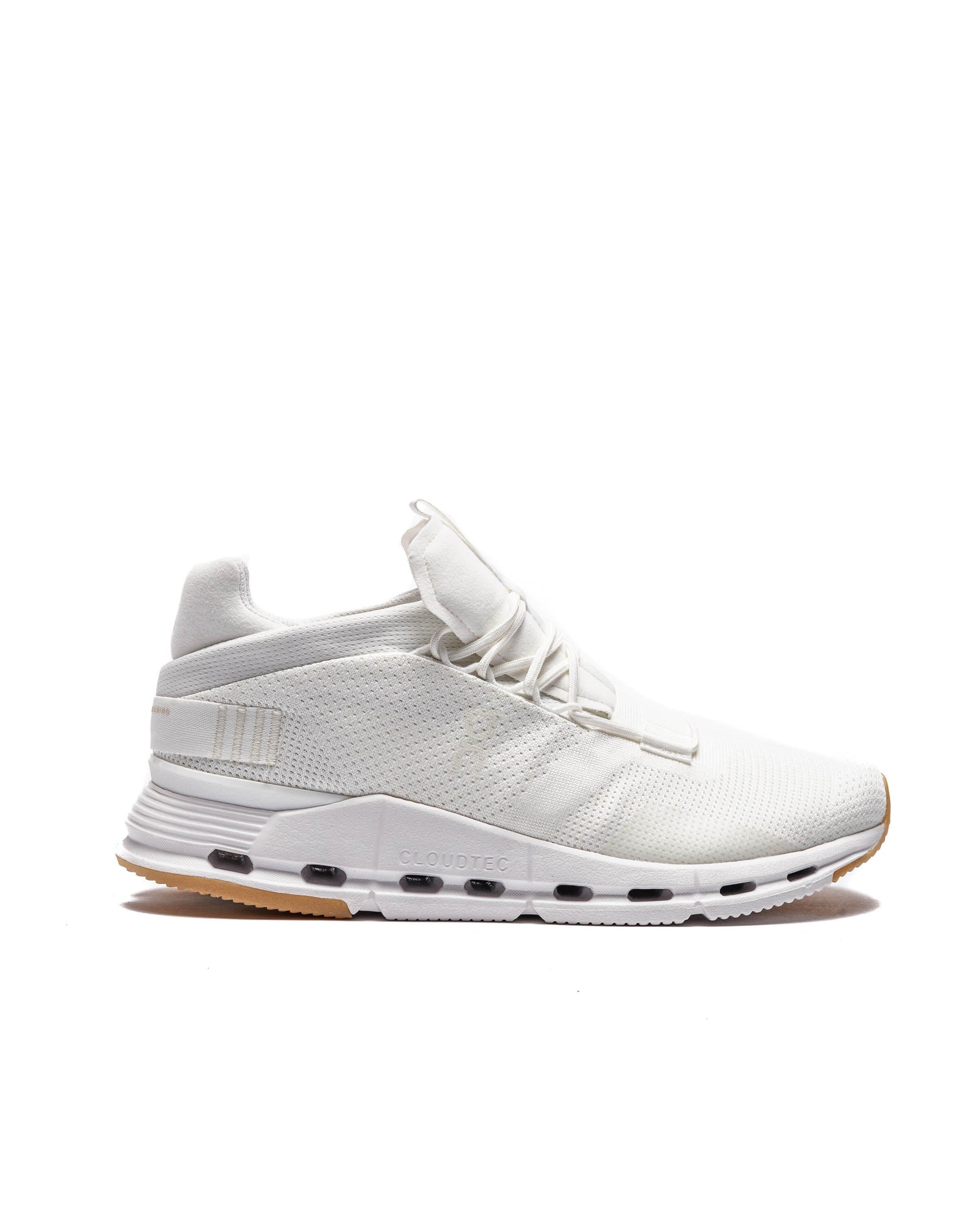 ON Running Cloudnova Undyed