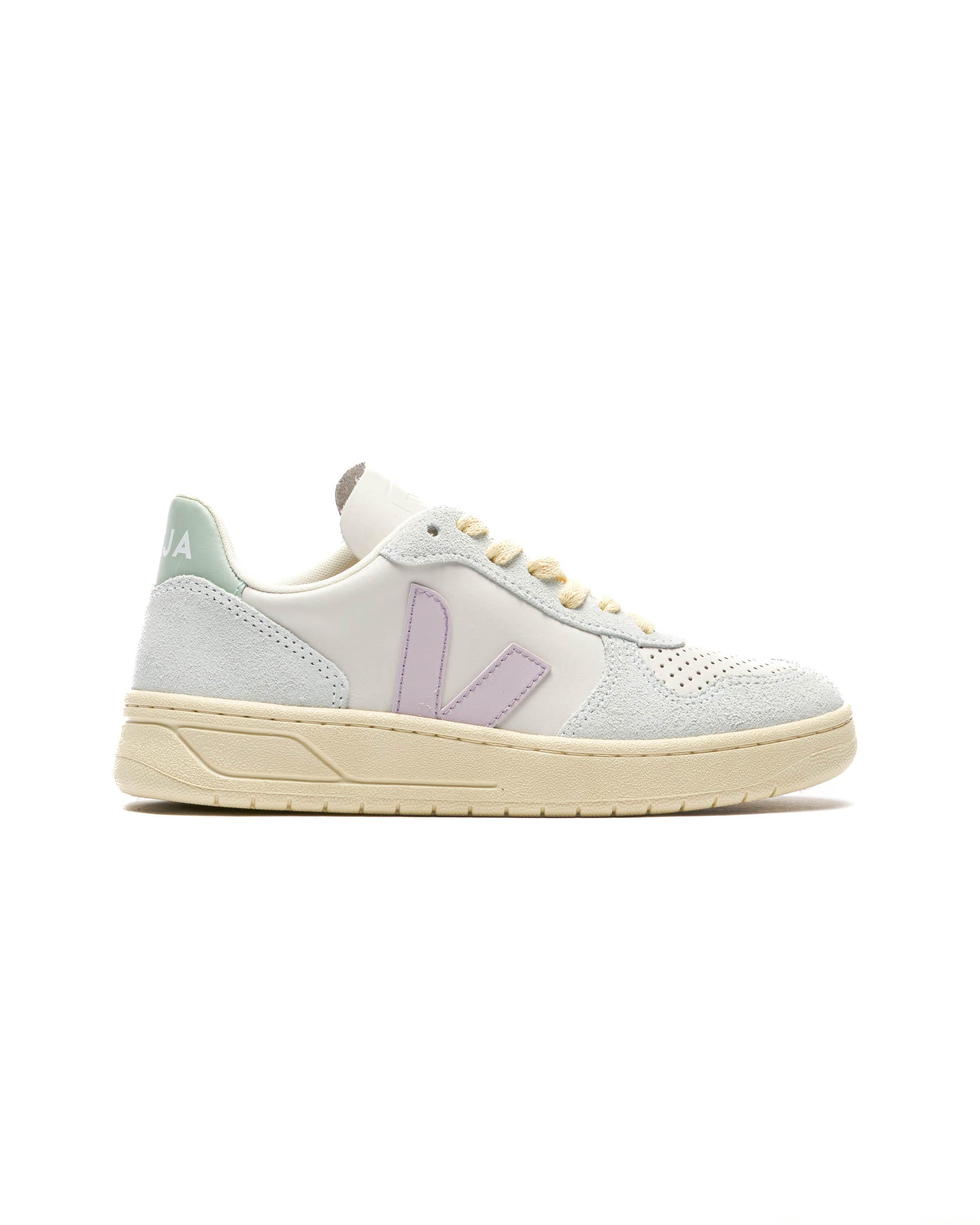 Veja WMNS V-10