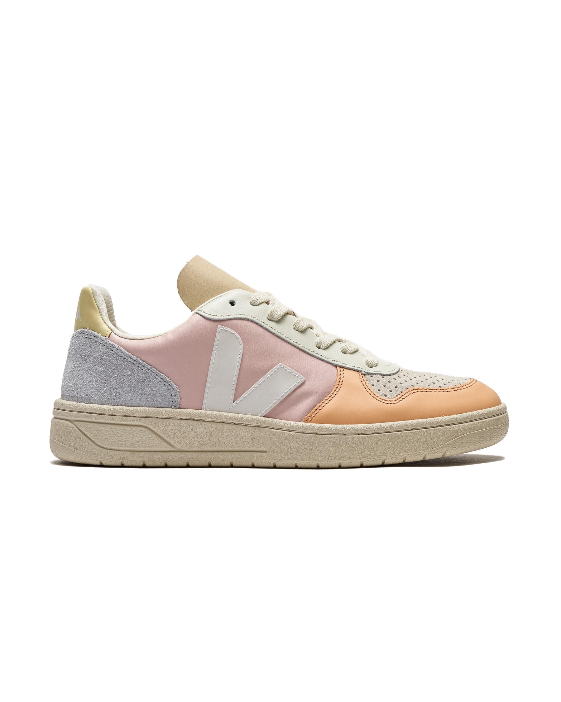 Veja WMNS V-10